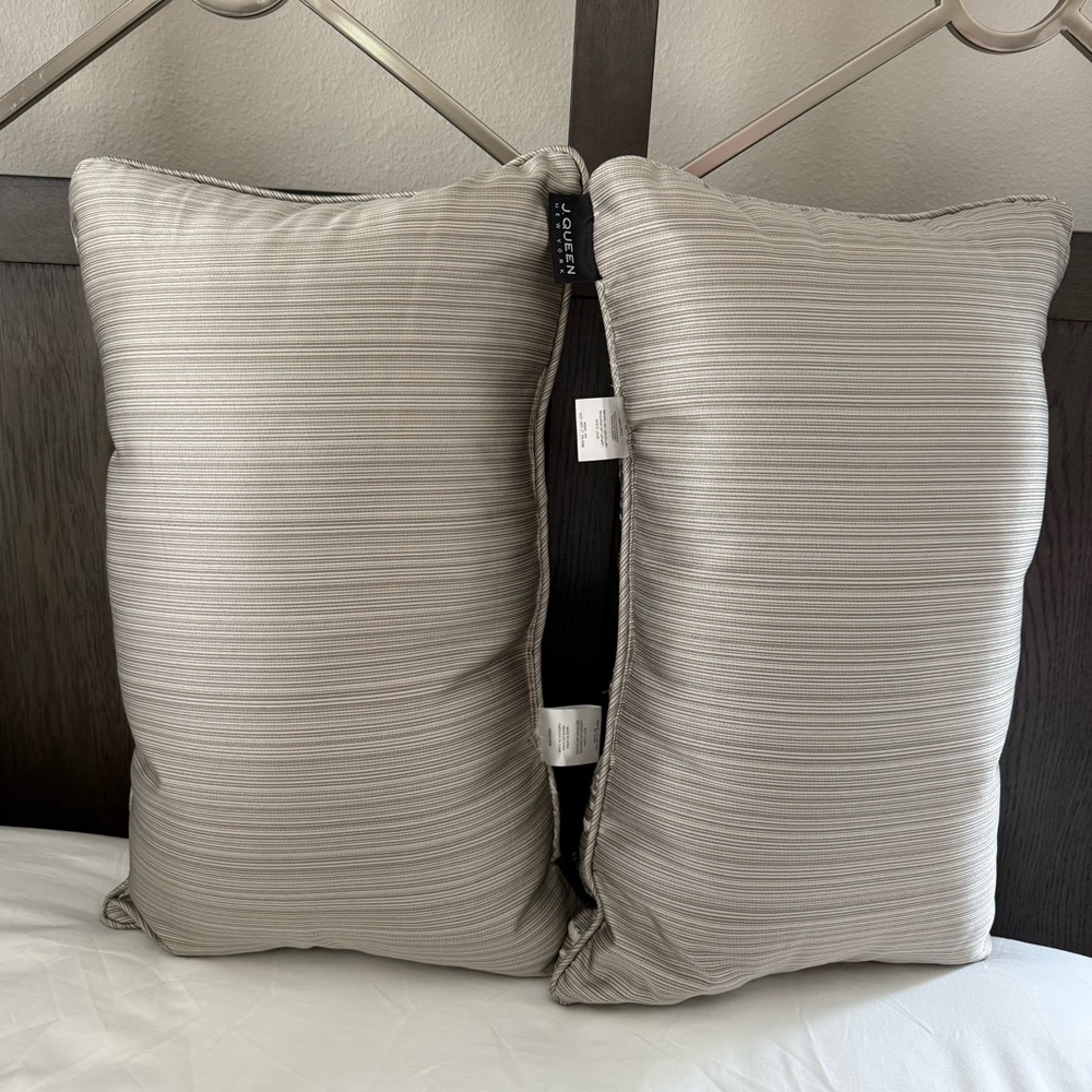NWOT - USED TO STAGE HOME SALE: set of two J. Queen rectangular throw pillows - Picture 2 of 7